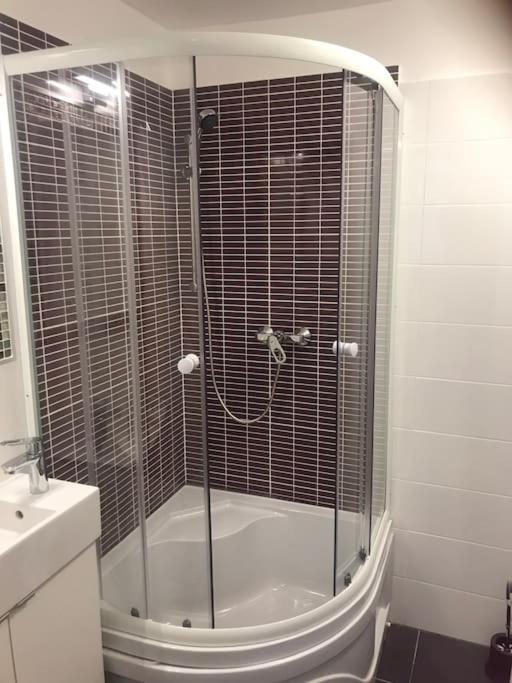 Separate Flat,3 Rooms!central Location-best Price! * Budapest